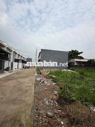 CHỦ NGỘP CẦN BÁN GẤP ĐẤT SÁT ĐƯỜNG DT 768 THẠNH PHÚ