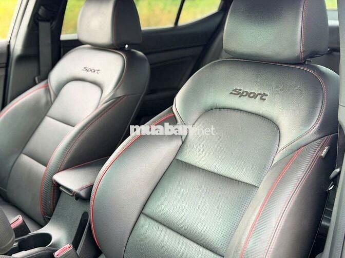 Hyundai Elantra Sport 1.6 Turbo 2019 Đen