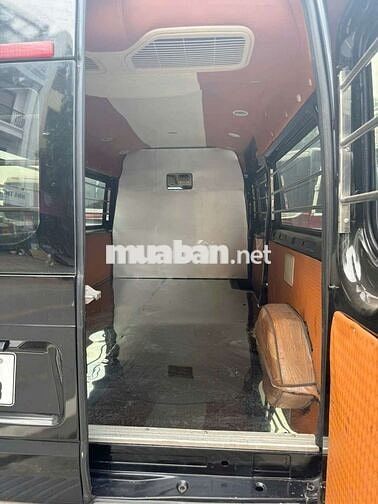 Ford Transit 2019 van 3 chỗ 930kg