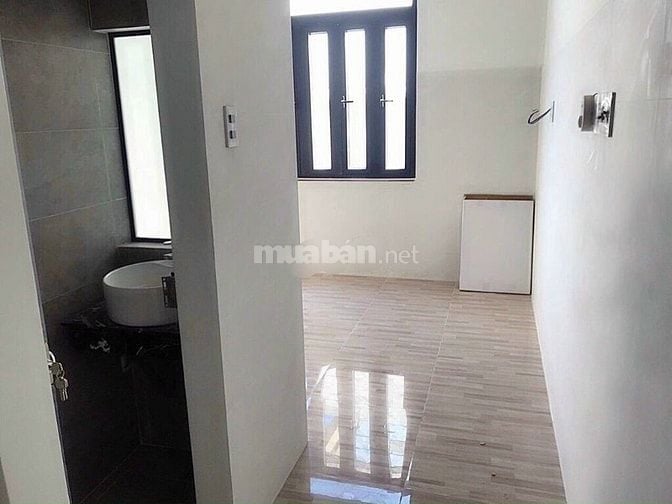 Phòng trọ kdc Bắc Rạch Chiếc, Phước Long A Q9, có sẵn máy lạnh an ninh