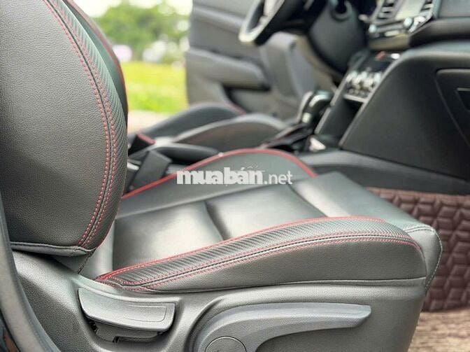 Hyundai Elantra Sport 1.6 Turbo 2019 Đen