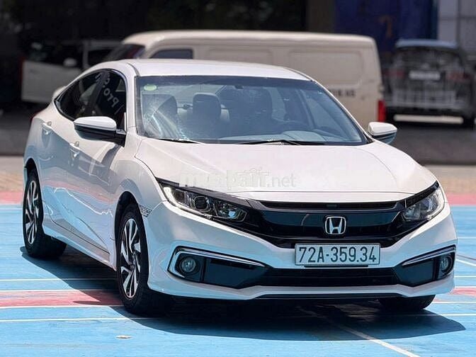 Honda Civic 2019 Thái Lan Trắng 60.000 km