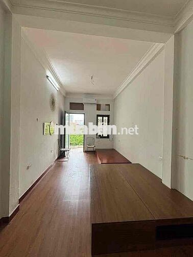 cho thuê nhà Ngọc Lâm, 3PN, full đồ ở ngay. Giá 6,5tr