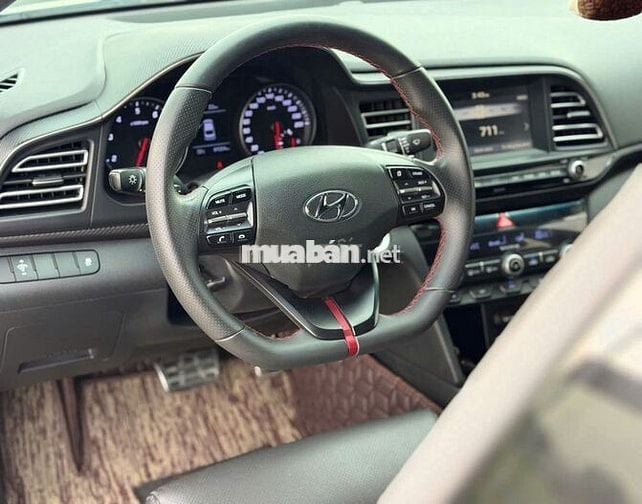 Hyundai Elantra Sport 1.6 Turbo 2019 Đen