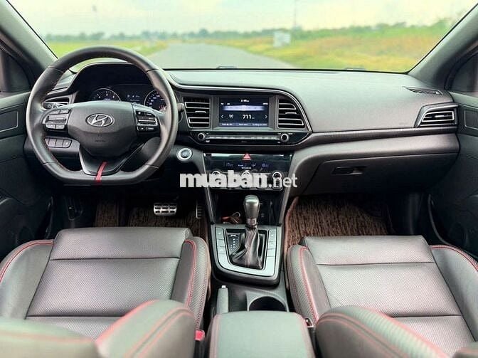 Hyundai Elantra Sport 1.6 Turbo 2019 Đen