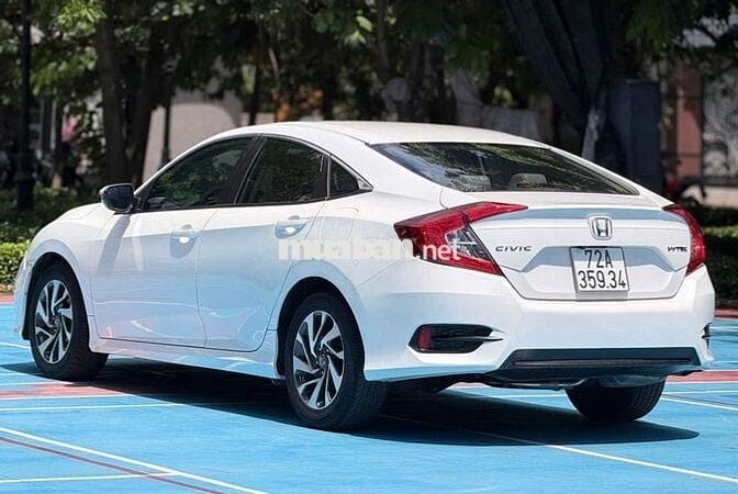Honda Civic 2019 Thái Lan Trắng 60.000 km