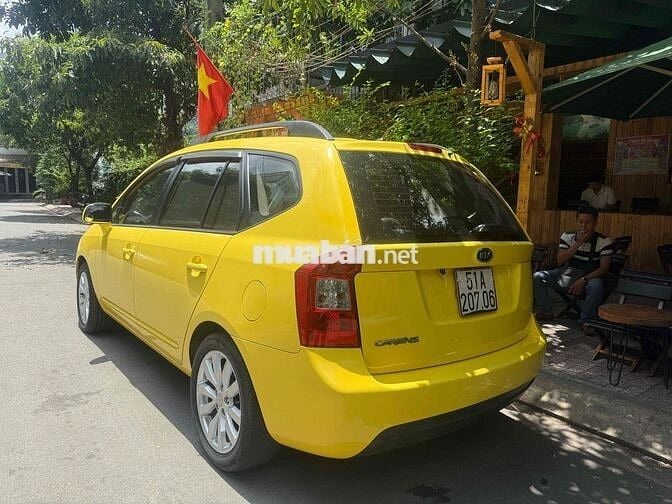 Kia Carens MT 1.6 102.000 km Vàng