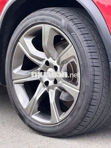 VinFast Lux SA2.0 Turbo 2019 Premium Đỏ