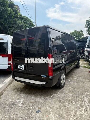 Ford Transit 2019 van 3 chỗ 930kg