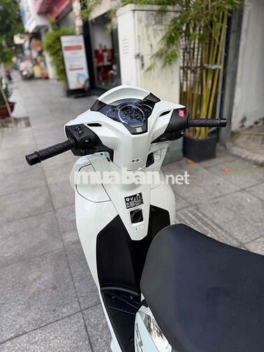 Honda SH 300i 2018 Trắng 7000 km