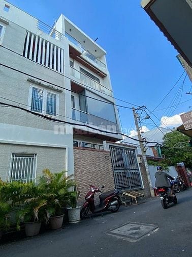 Hẻm 6m Phường Bình Tây ( 5.7 * 20) 3 Lầu 8.7 Tỷ 