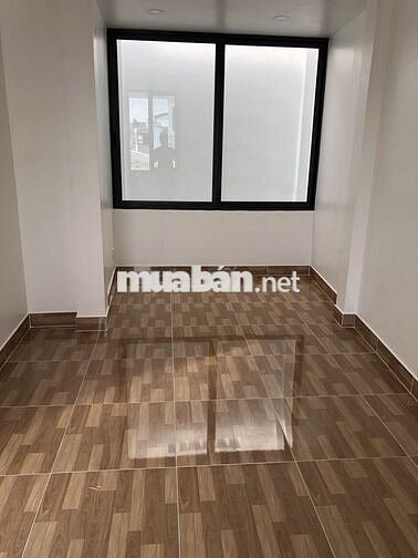 27tr -4 lầu, 5 ngủ ,3wc nhà đẹp trung tâm q3