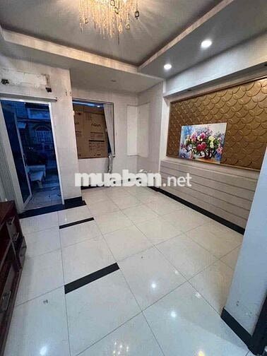Cho Thuê Nhà Mặt Tiền Chợ Phú Lâm 4x18
