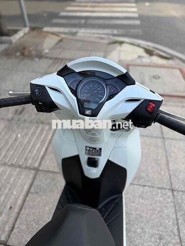 Honda SH 300i 2018 Trắng 7000 km