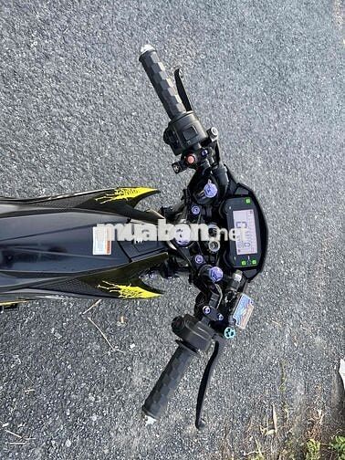 Suzuki Satria 2019 Đen Vàng