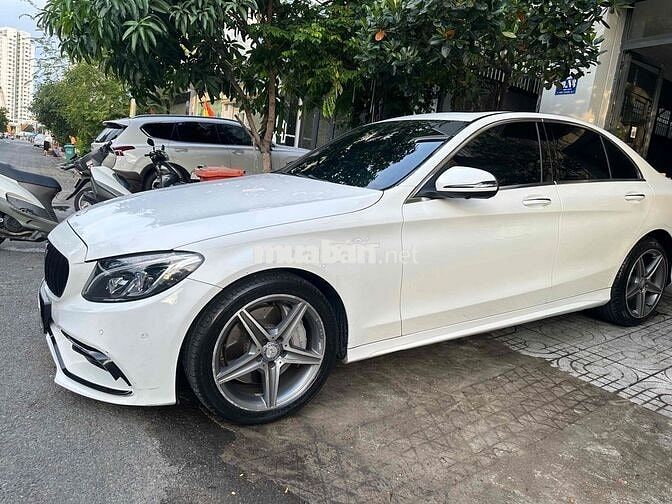 Mercedes-Benz C300 AMG 2016 Trắng