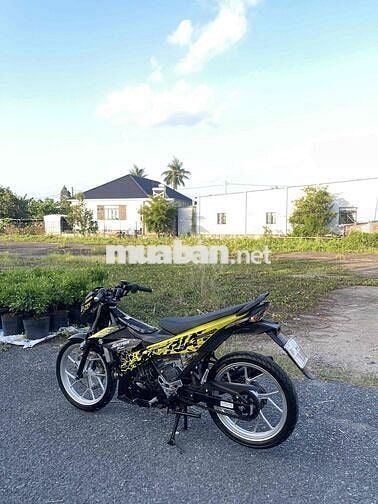 Suzuki Satria 2019 Đen Vàng