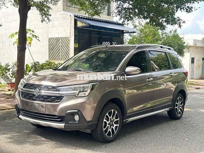 Suzuki XL7 2022 Tự động Nâu 120.000 km