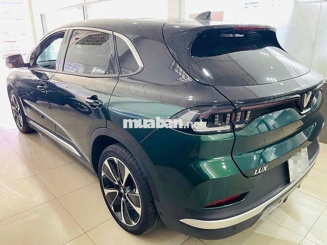 Vinfast VF8 Lux Plus 2024 Xanh rêu 9000km