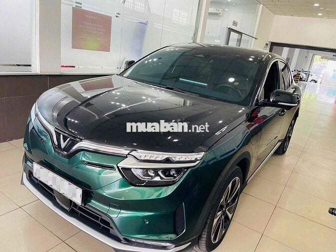 Vinfast VF8 Lux Plus 2024 Xanh rêu 9000km