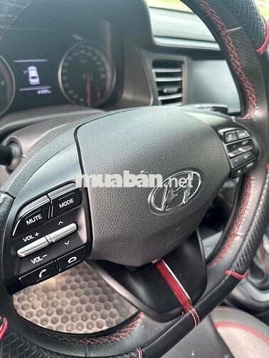 Hyundai Elantra Sport 1.6 T-GDi 2021 Trắng