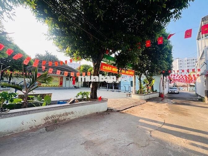 BÁN GẤP NHÀ 5 TẦNG KHU CÁN BỘ_HẺM Ô TÔ GẦN CÔNG VIÊN_LINH CHIỂU_6.9 TỶ