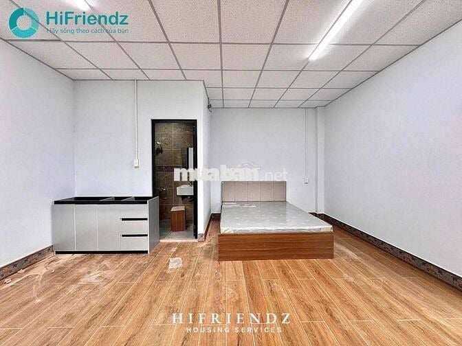 STUDIO / FULL NỘI THẤT MỚI 100% / BAN CÔNG + CỬA SỔ