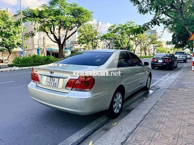 Toyota Camry 2006 2.4G MT siêu đẹp✅