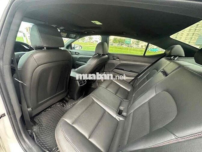Hyundai Elantra Sport 1.6 T-GDi 2021 Trắng