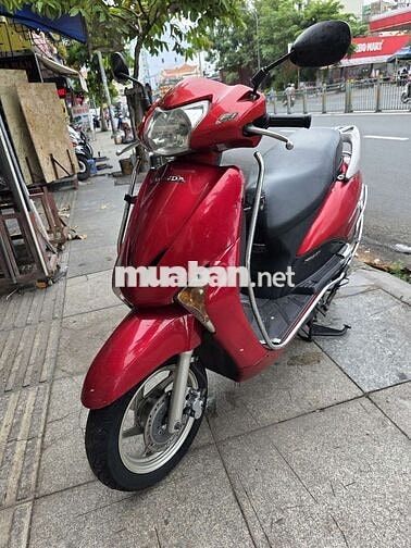Honda Lead 2010 đẹp nguyên zin. máy êm. 