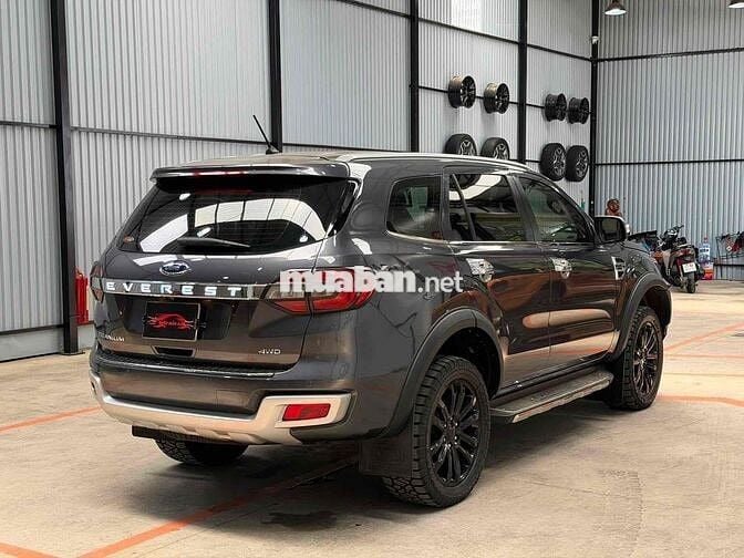 Ford Everest 2020 Titanium Full 2 cầu