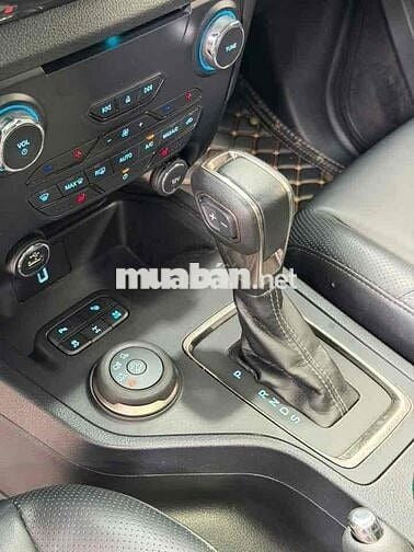 Ford Everest 2020 Titanium Full 2 cầu