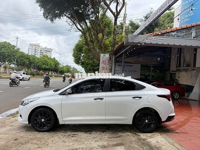 Hyundai Accent 2021 Tự động Trắng Ghế da