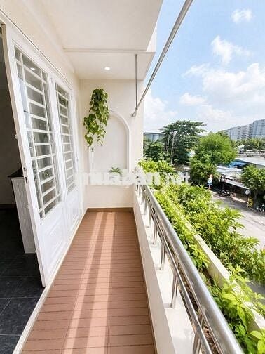 SIÊU PHẨM STUDIO BAN CÔNG RIÊNG NGAY HỌC VIỆN CÁN BỘ 20M2 SẴN MÁY LẠNH