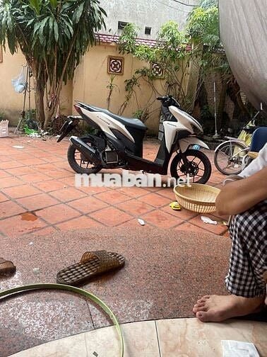 Honda Vario Thể thao Trắng đen Tiết kiệm xăng