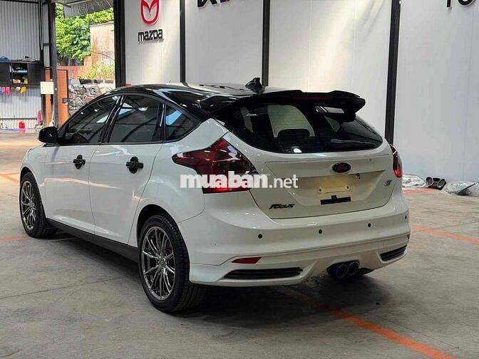 Ford Focus 2013 1.6 hatchback