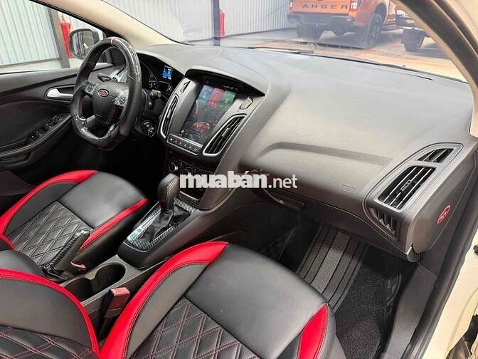 Ford Focus 2013 1.6 hatchback