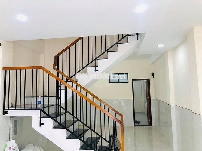 Phòng trọ quận 12 (cũ) ngay sát Phần Mềm Quang Trung
