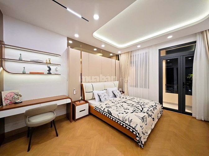 ⭐️Siêu phẩm 5 Lầu THANG MÁY tuyệt đẹp Cao cấp đường rộng 12m Đường Số 