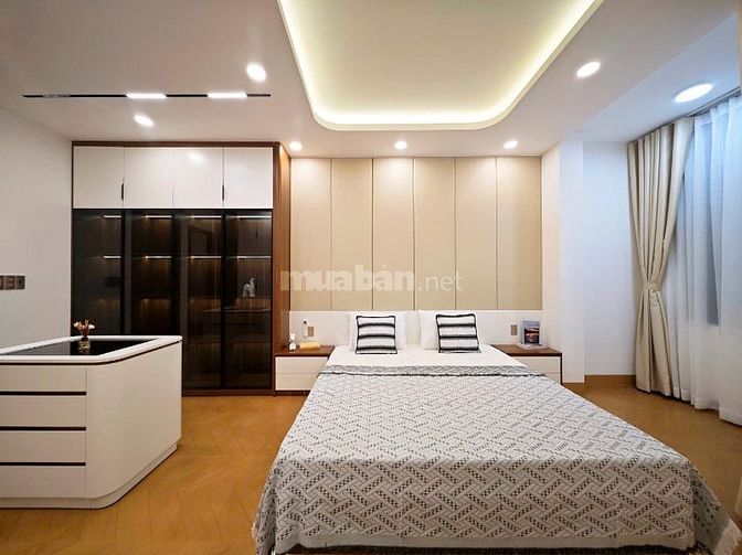 ⭐️Siêu phẩm 5 Lầu THANG MÁY tuyệt đẹp Cao cấp đường rộng 12m Đường Số 