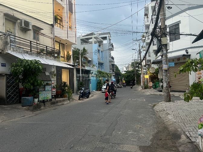⭐️Siêu phẩm 5 Lầu THANG MÁY tuyệt đẹp Cao cấp đường rộng 12m Đường Số 