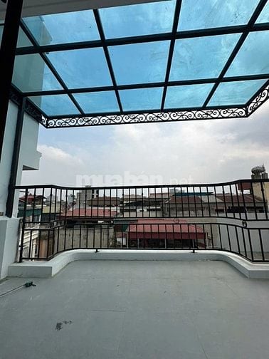 Chính chủ cho thuê nhà ngõ 639 Hoàng Hoa Thám, Hà Nội