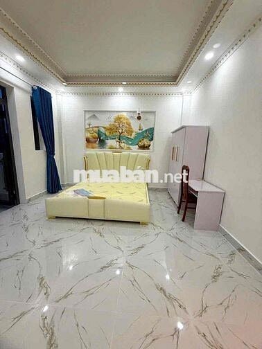 nhà 1 trệt 2 lầu UYÊN HƯNG, TÂN UYÊN,kế KCN NAM TÂN UYÊN,có nội thất