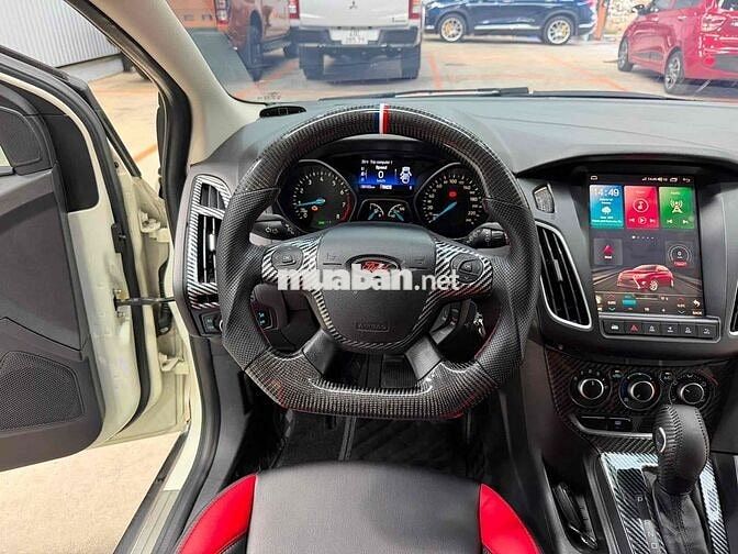 Ford Focus 2013 1.6 hatchback