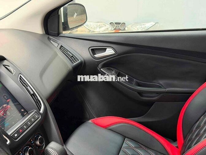 Ford Focus 2013 1.6 hatchback