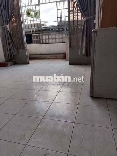 phòng cho thuê 24m tách bếp có ban công bùi Đình túy phường Bình thạnh