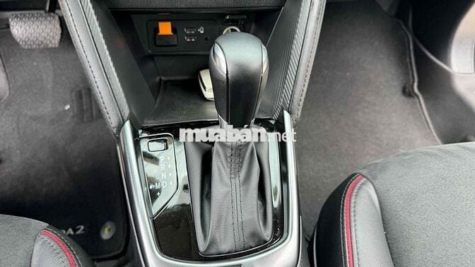 Mazda 2 Sedan 1.5 Luxury 2025 Trắng