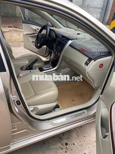 Toyota Altis 2011 1.8 Tự động Vàng cát