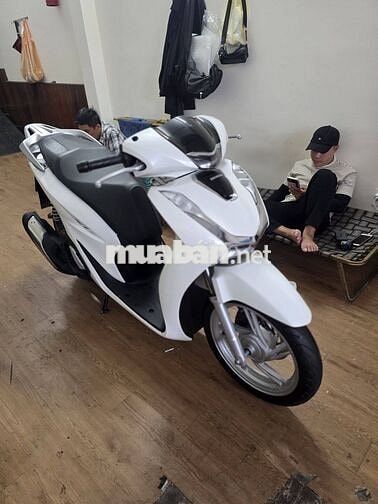 Honda SH 2020 Trắng Mới Cứng, Có Hỗ Trợ Góp
