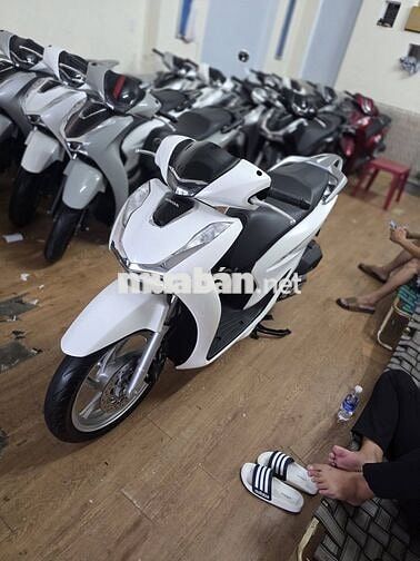 Honda SH 2020 Trắng Mới Cứng, Có Hỗ Trợ Góp